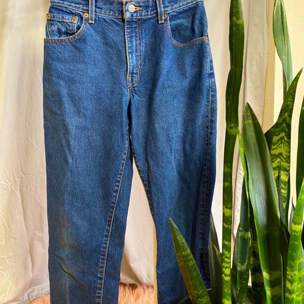 Who doesn’t LOVE a classic pair of Levi’s?!